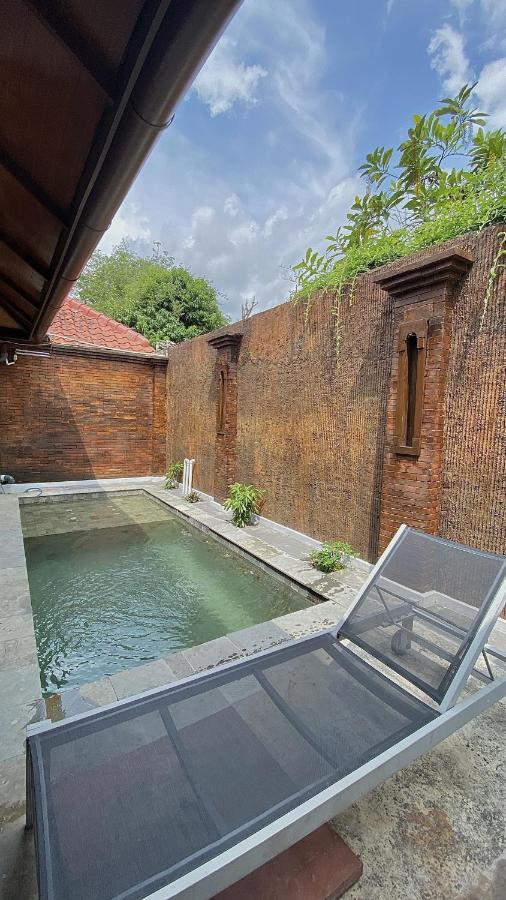 Chrome Hotel & Resort Solo Colomadu Eksteriør bilde
